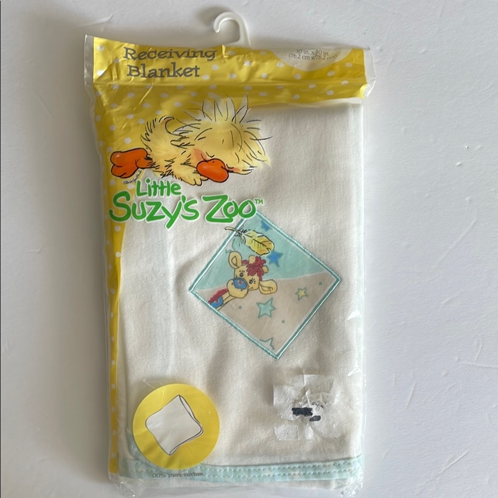 Little Suzy’s Zoo by Gerber  White Receiving Blanket with giraffe Patches NWT